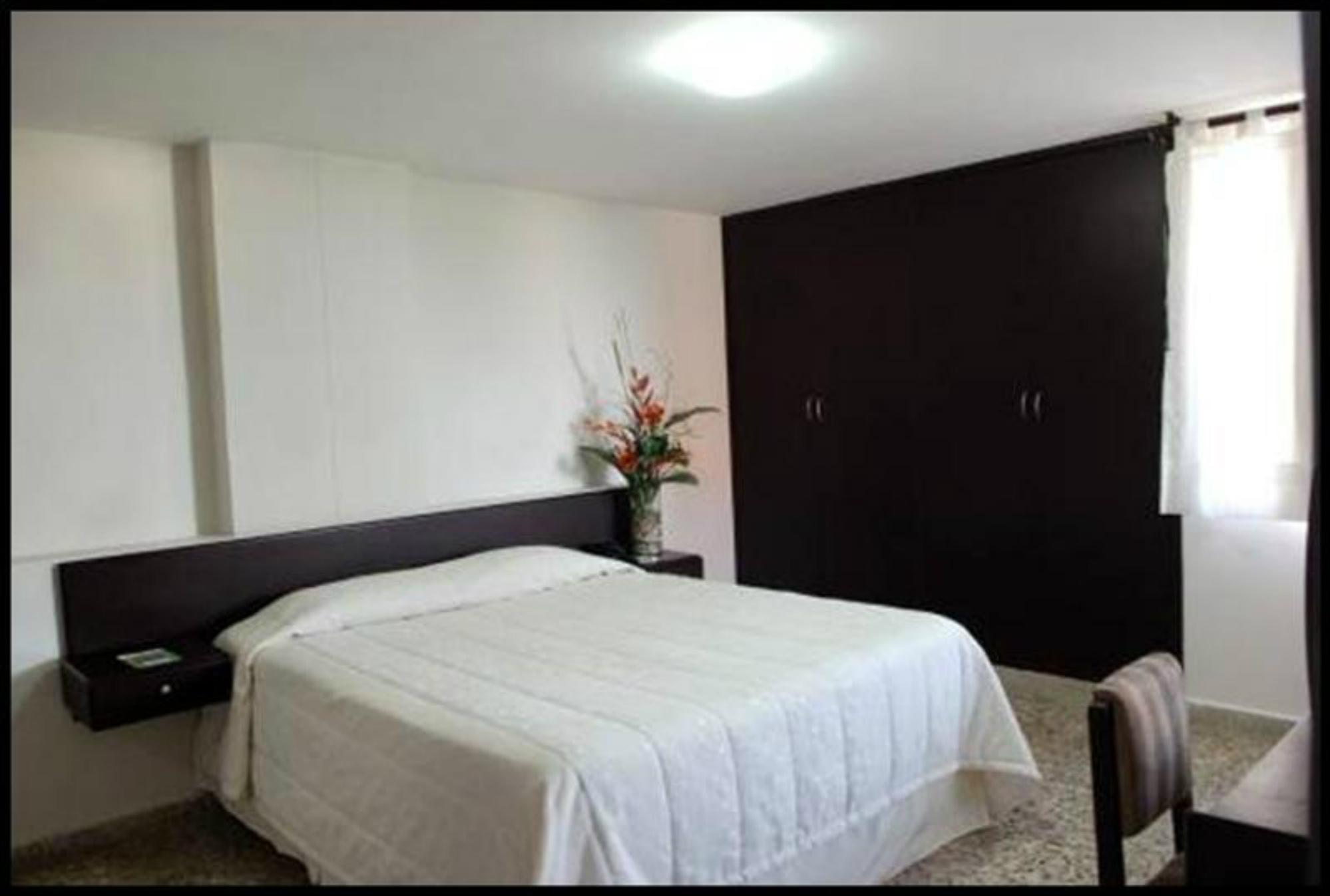 Ayenda 1313 Barahona 72 Hotel Barranquilla  Eksteriør billede